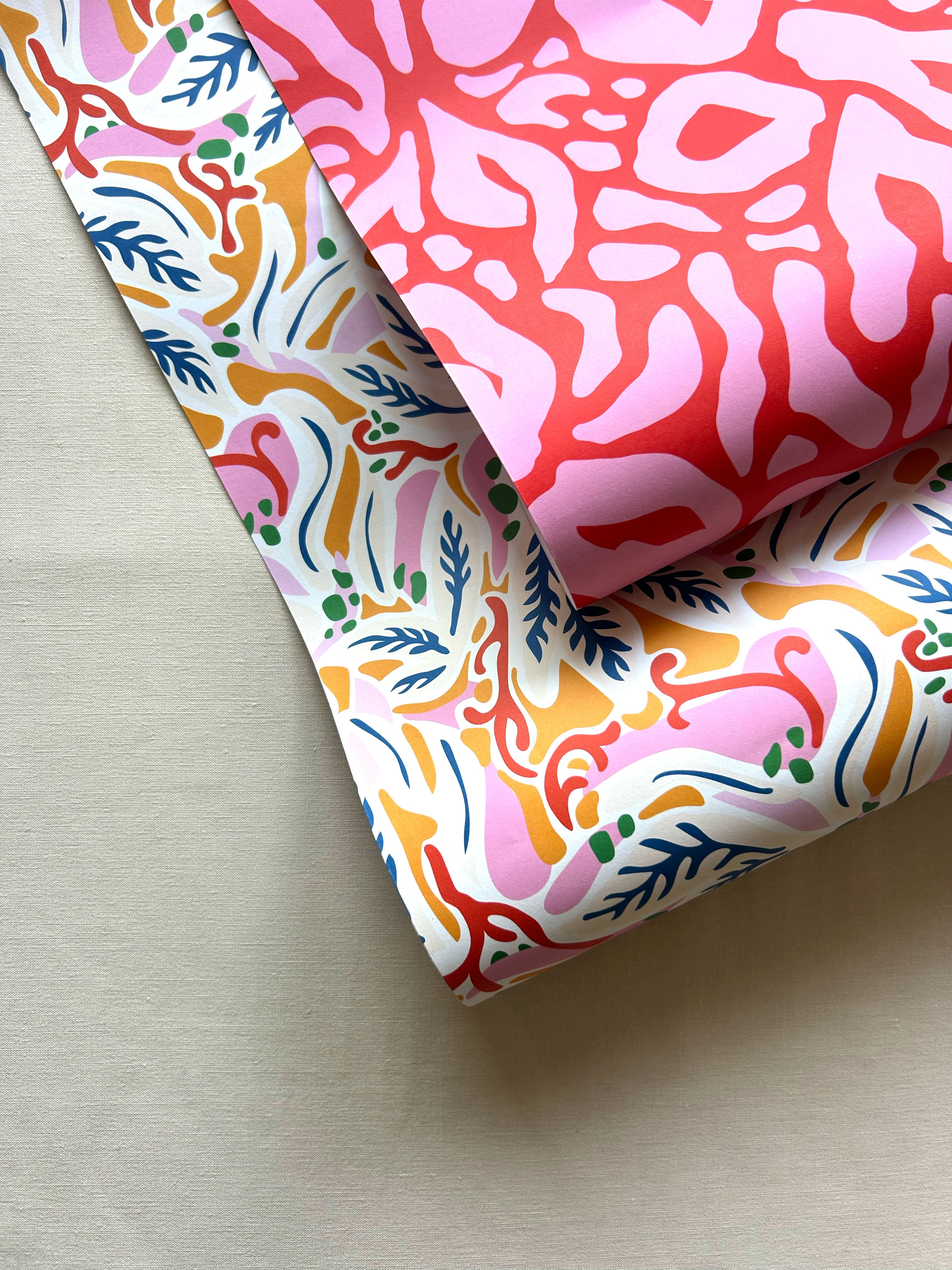 Pink Pattern Wrapping Paper